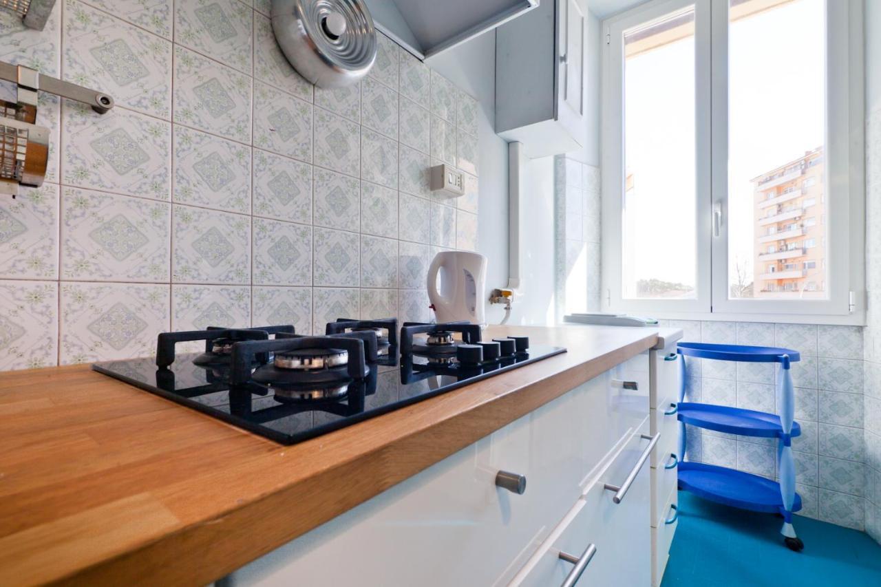 Porta Portese Colorful Flat Рим Экстерьер фото