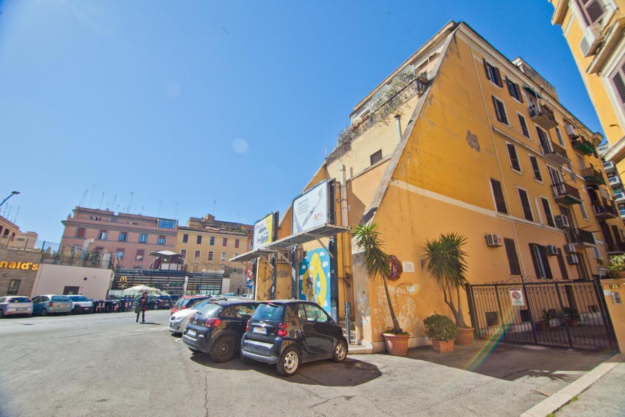 Porta Portese Colorful Flat Рим Экстерьер фото