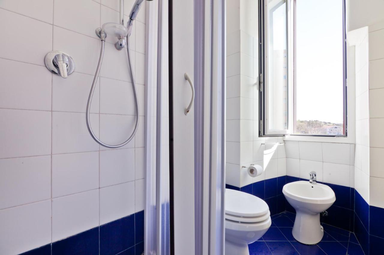Porta Portese Colorful Flat Рим Экстерьер фото